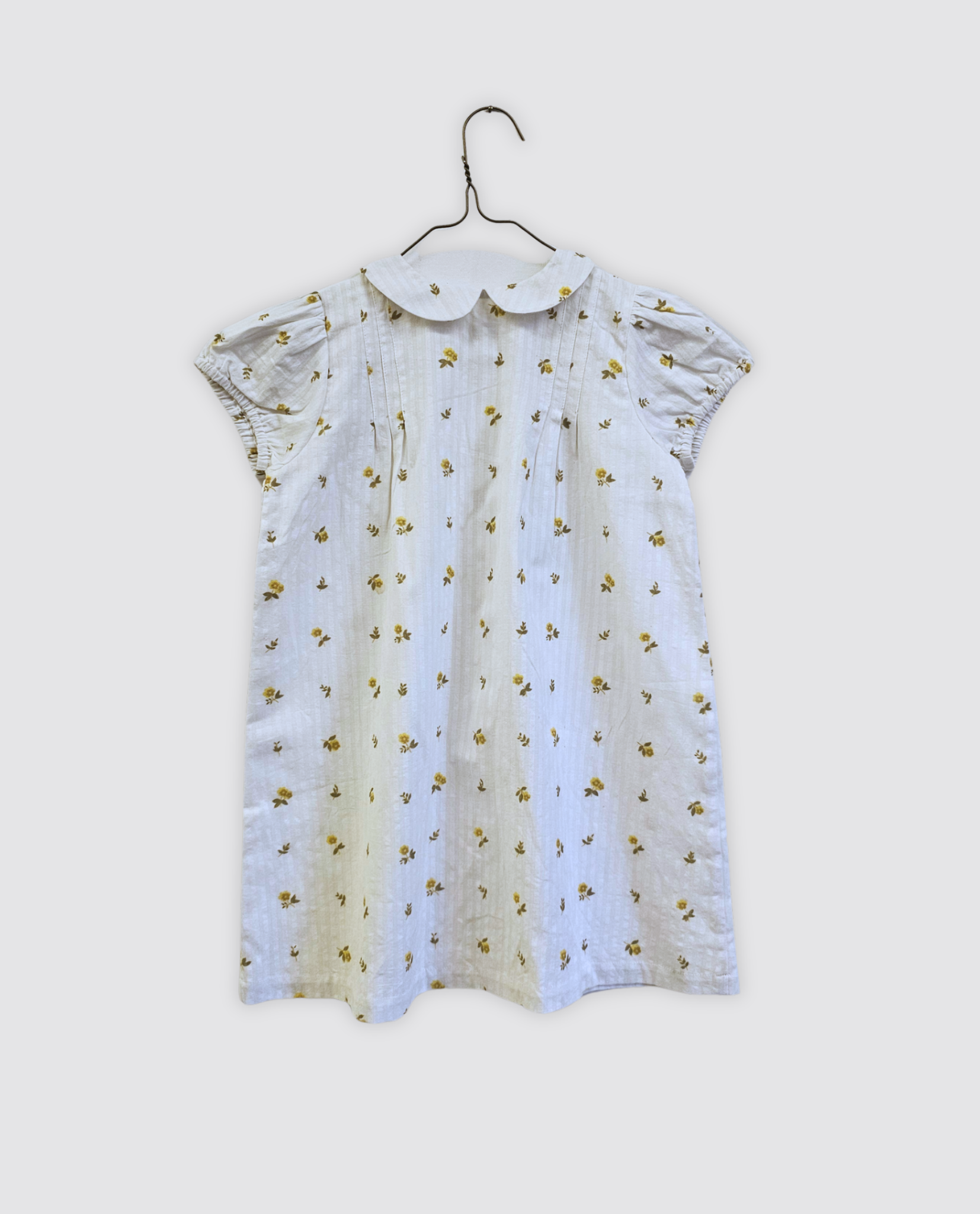 Sample dress in 5-6 years