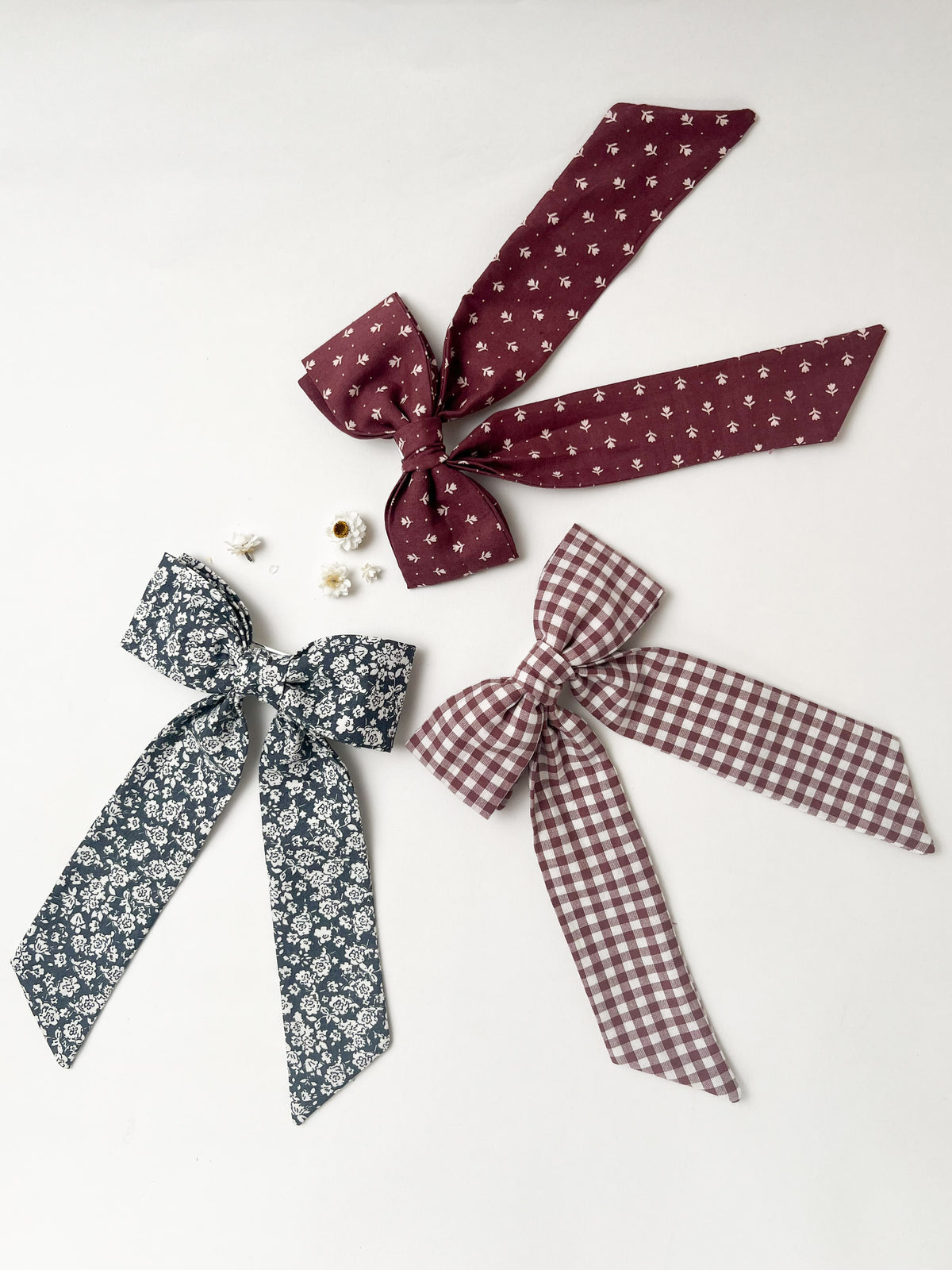 Runaround Retro Party Bow Clip - Sugarplum Gingham
