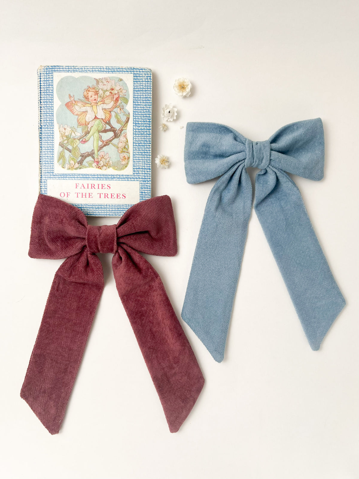 Runaround Retro Party Bow Clip - Sugarplum Velvet