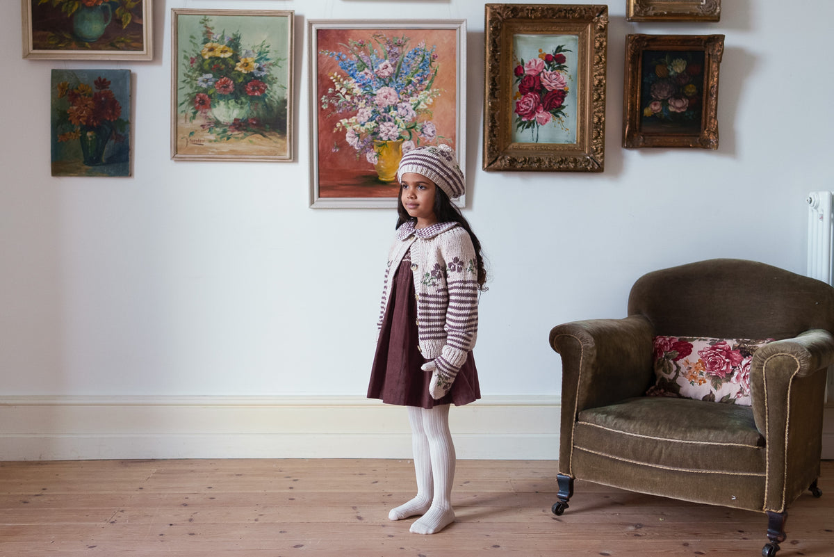 Hand-knitted Cardigan - Winter Rose