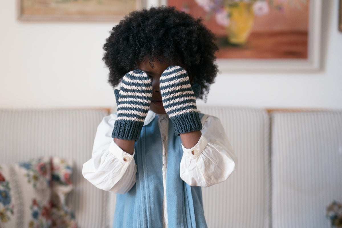 Hand-knitted Mittens - Midnight Stripe
