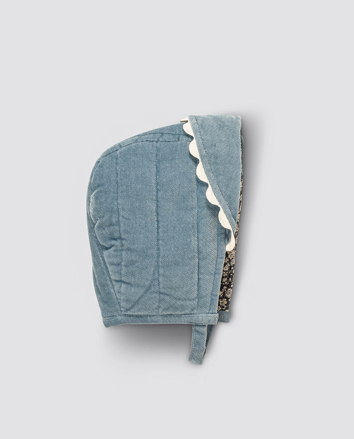 Reversible Bonnet - Barley Floral and Eggshell Velvet