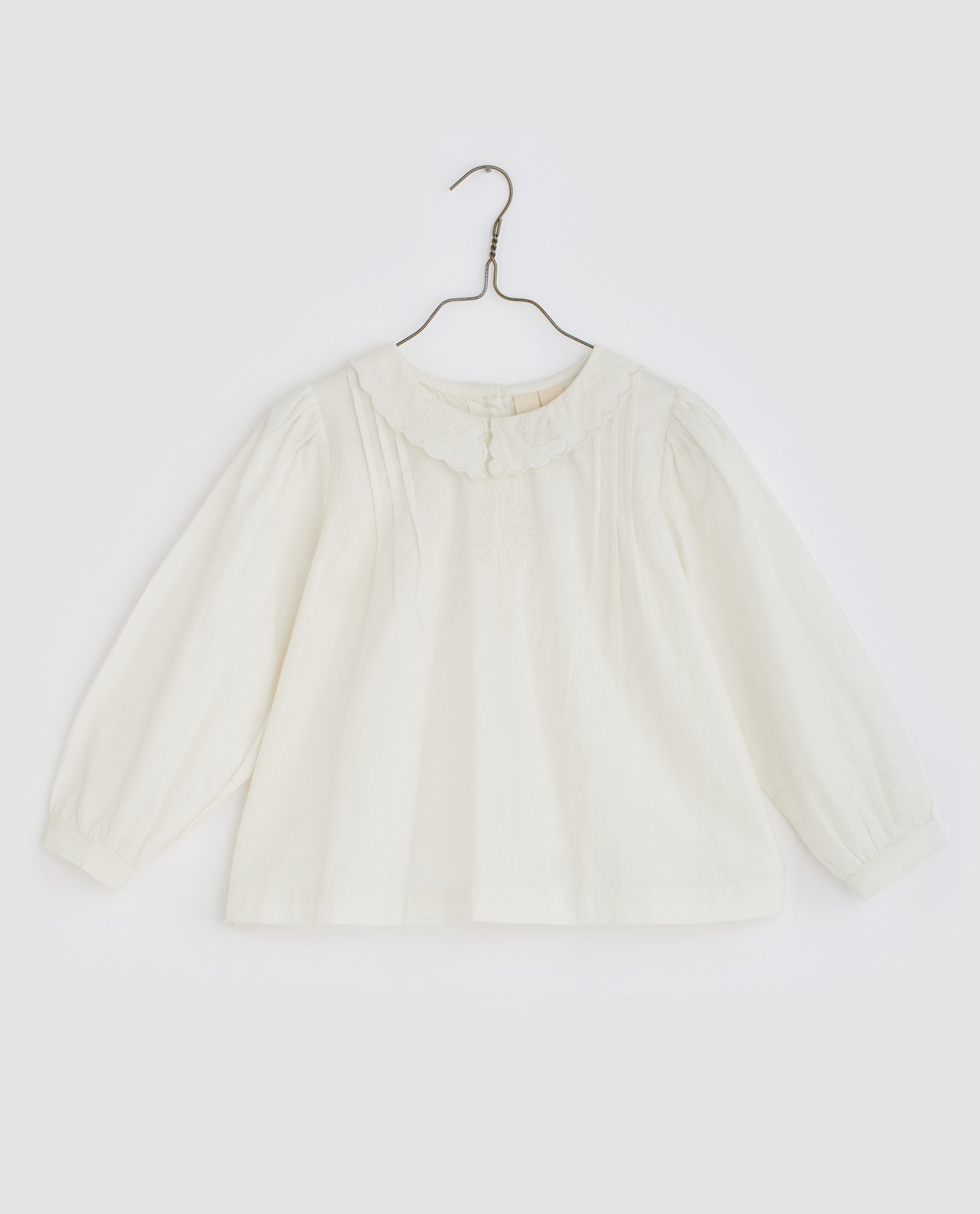 Embroidered Wendy blouse organic - off-white cotton (seconds)