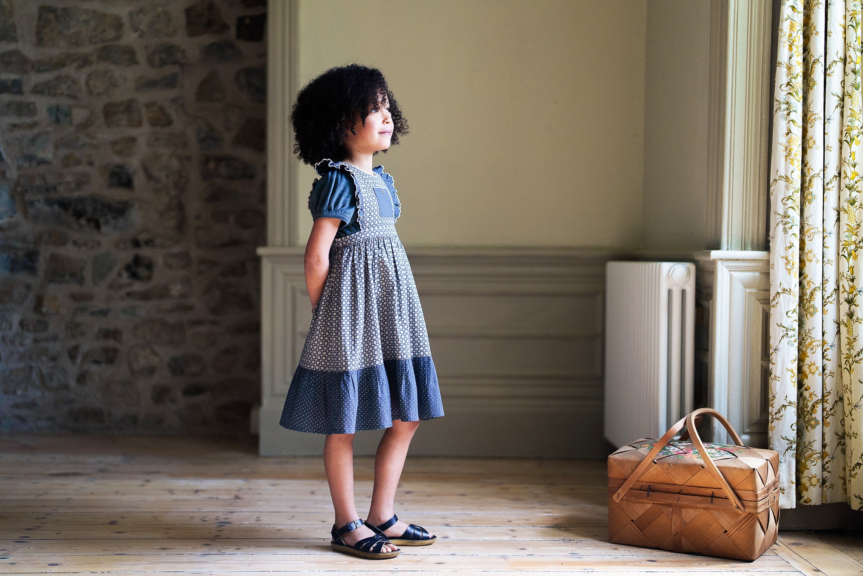 Lily Pinafore Tessera Floral