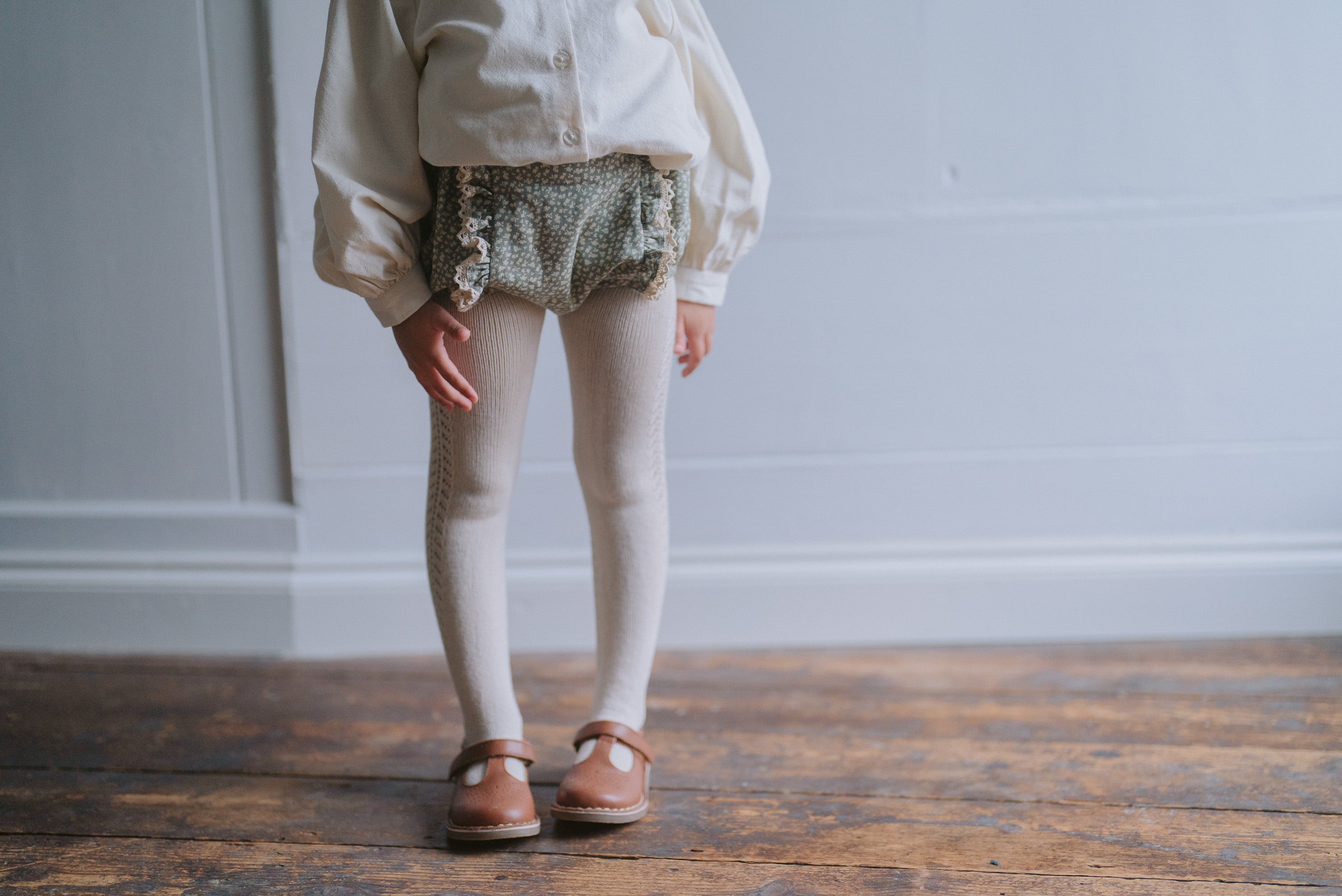Organic Dorit Bloomers - cowslip floral in beech