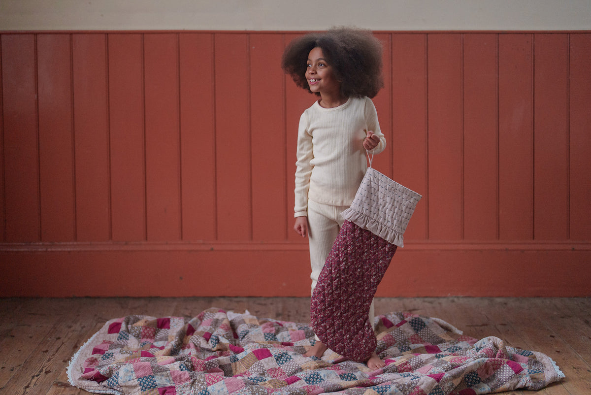 Christmas Stocking - Clove Floral aw26
