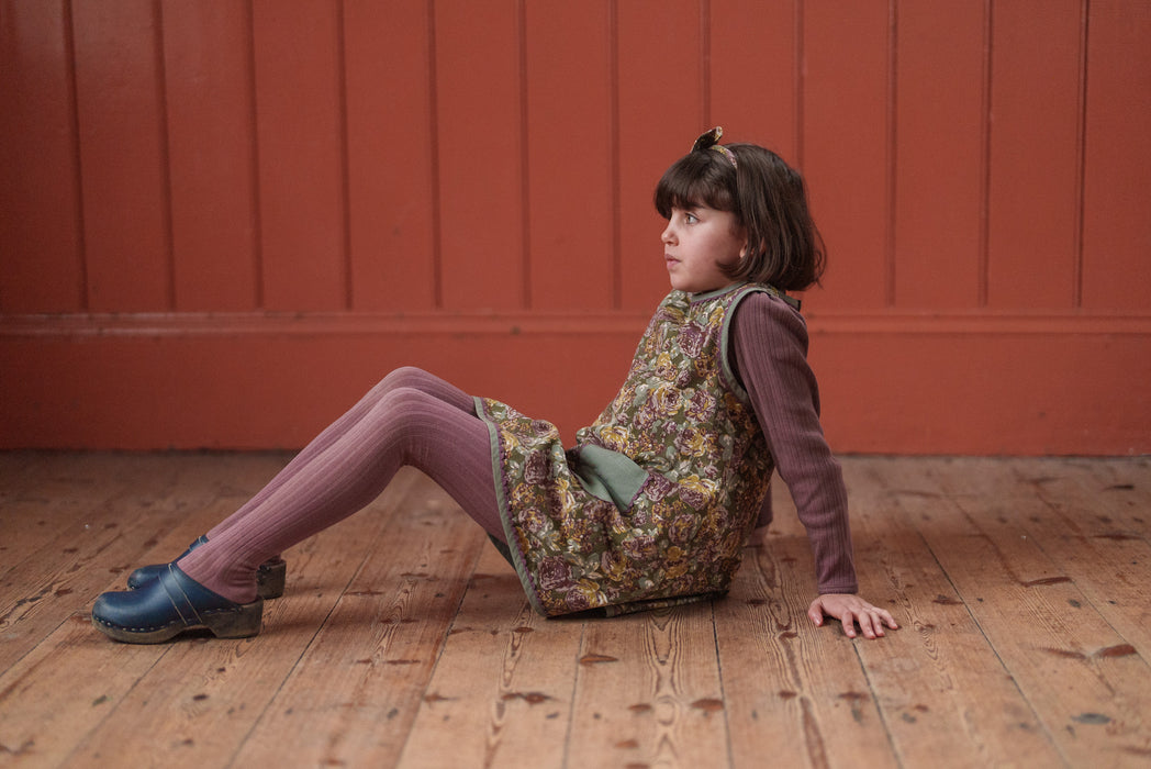 Hannah Dress Wallpaper Floral