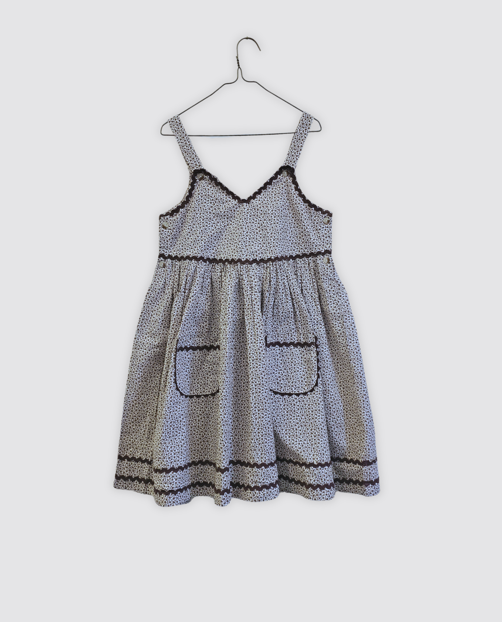 Sample dress in 10-11 years