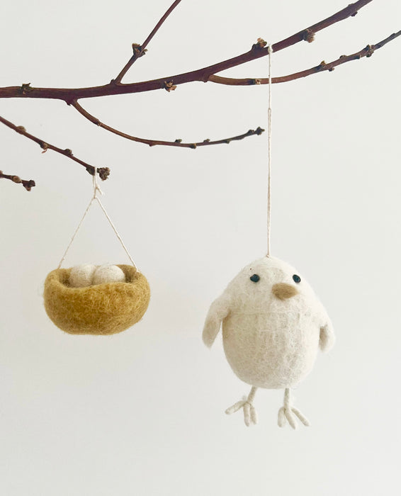Chick and Nest Decoration - white